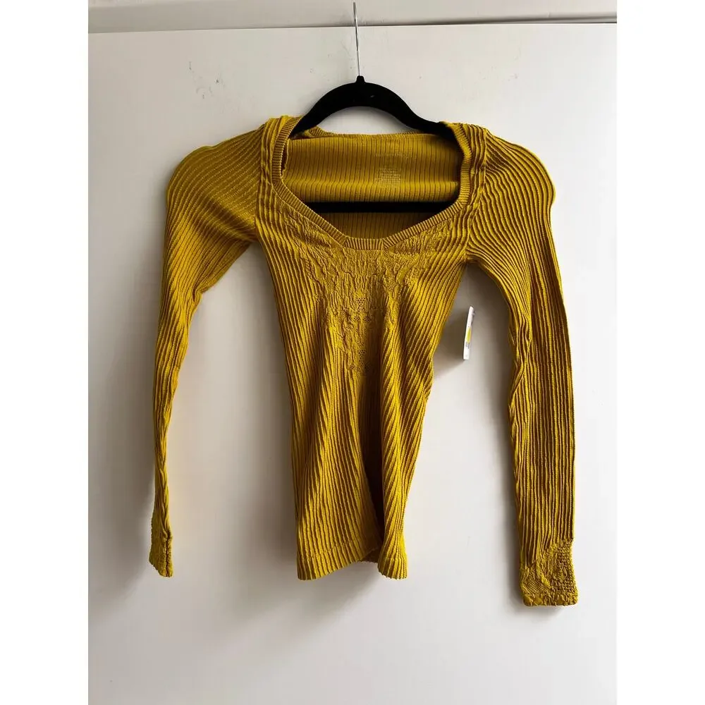 NWT New dynamic duo long sleeve free people